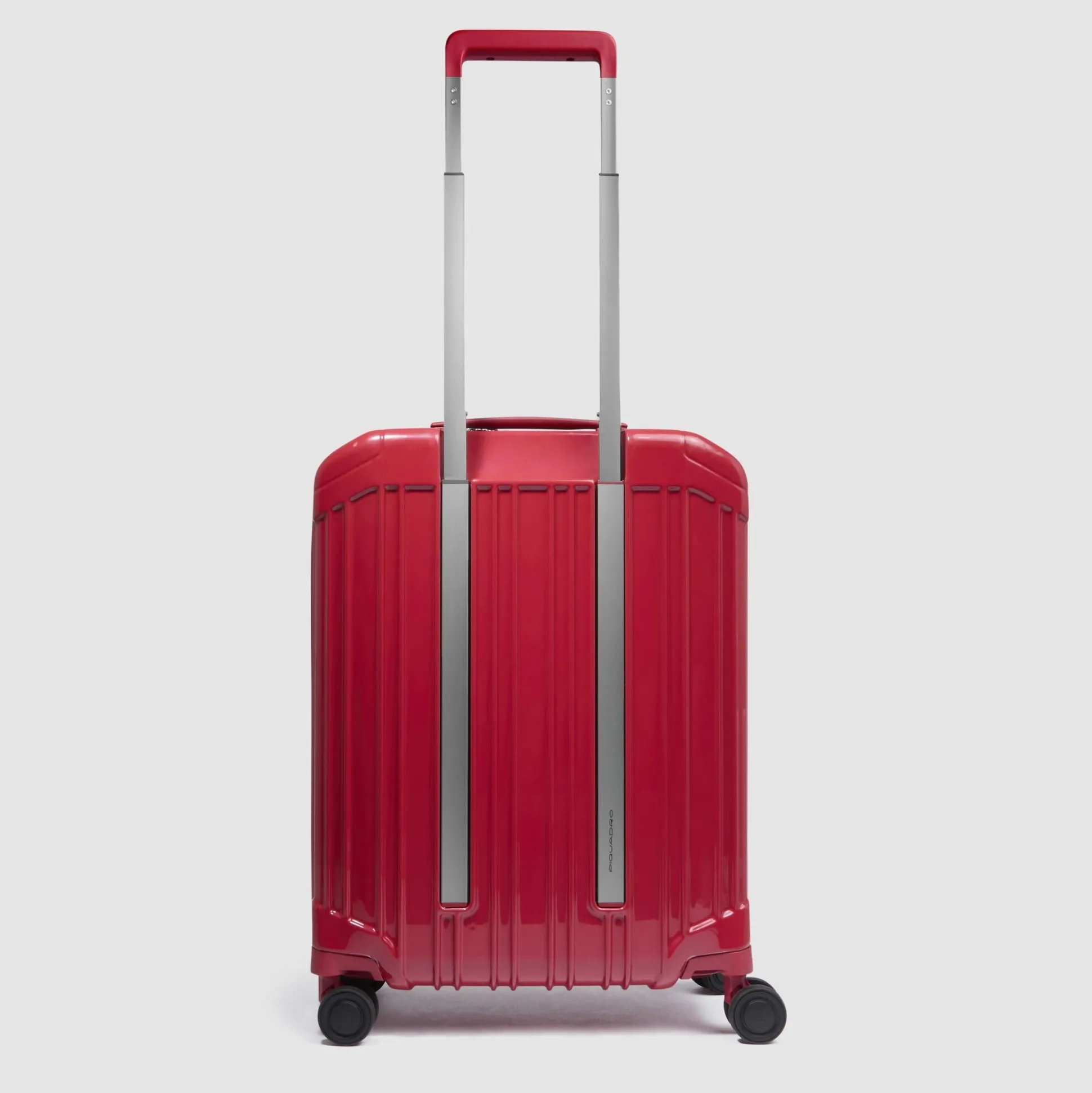 Cabin size, ultra slim hardside spinner | Shop Piquadro