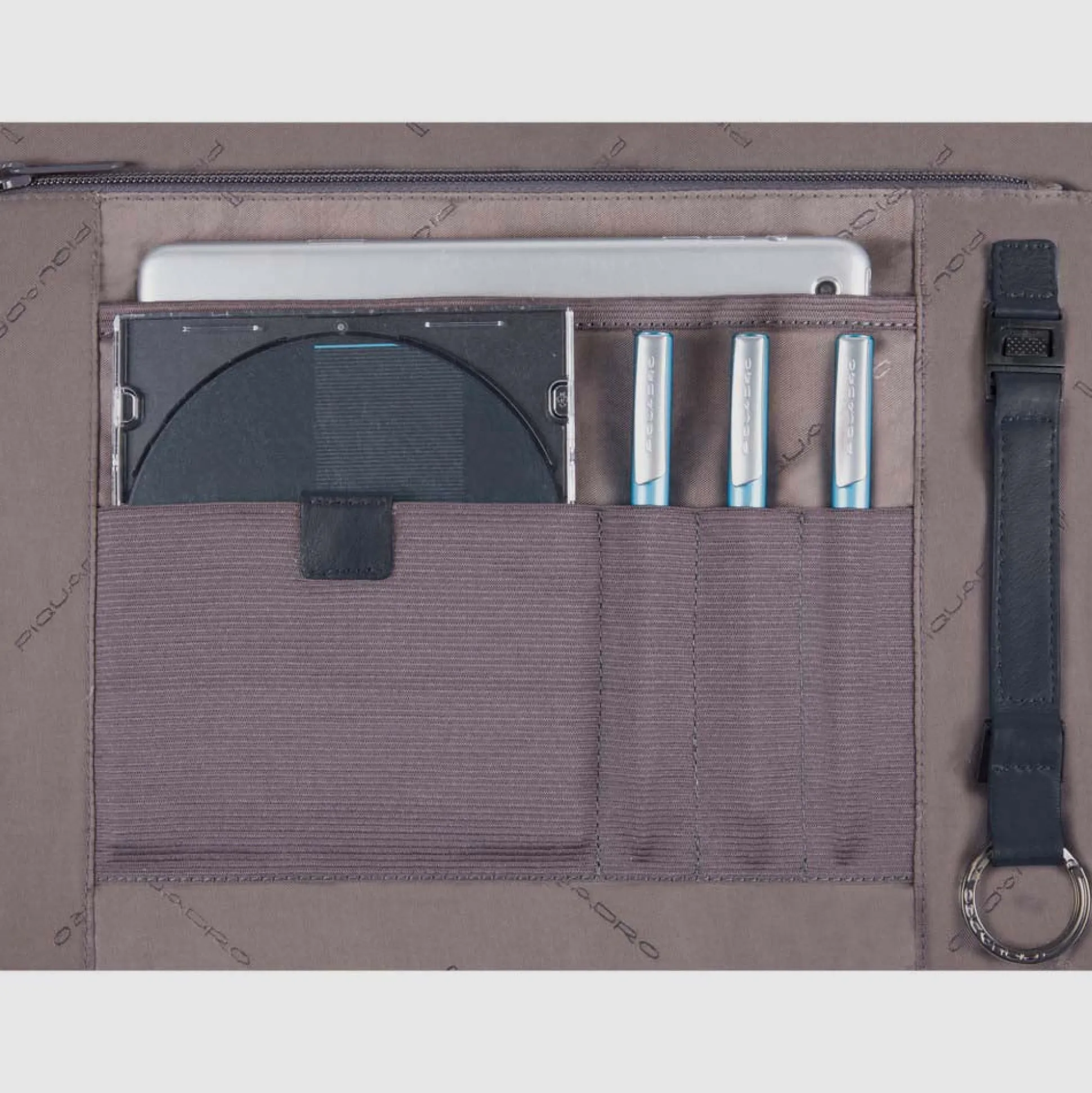 Cartable porte-ordinateur 15" expansible à rabat
