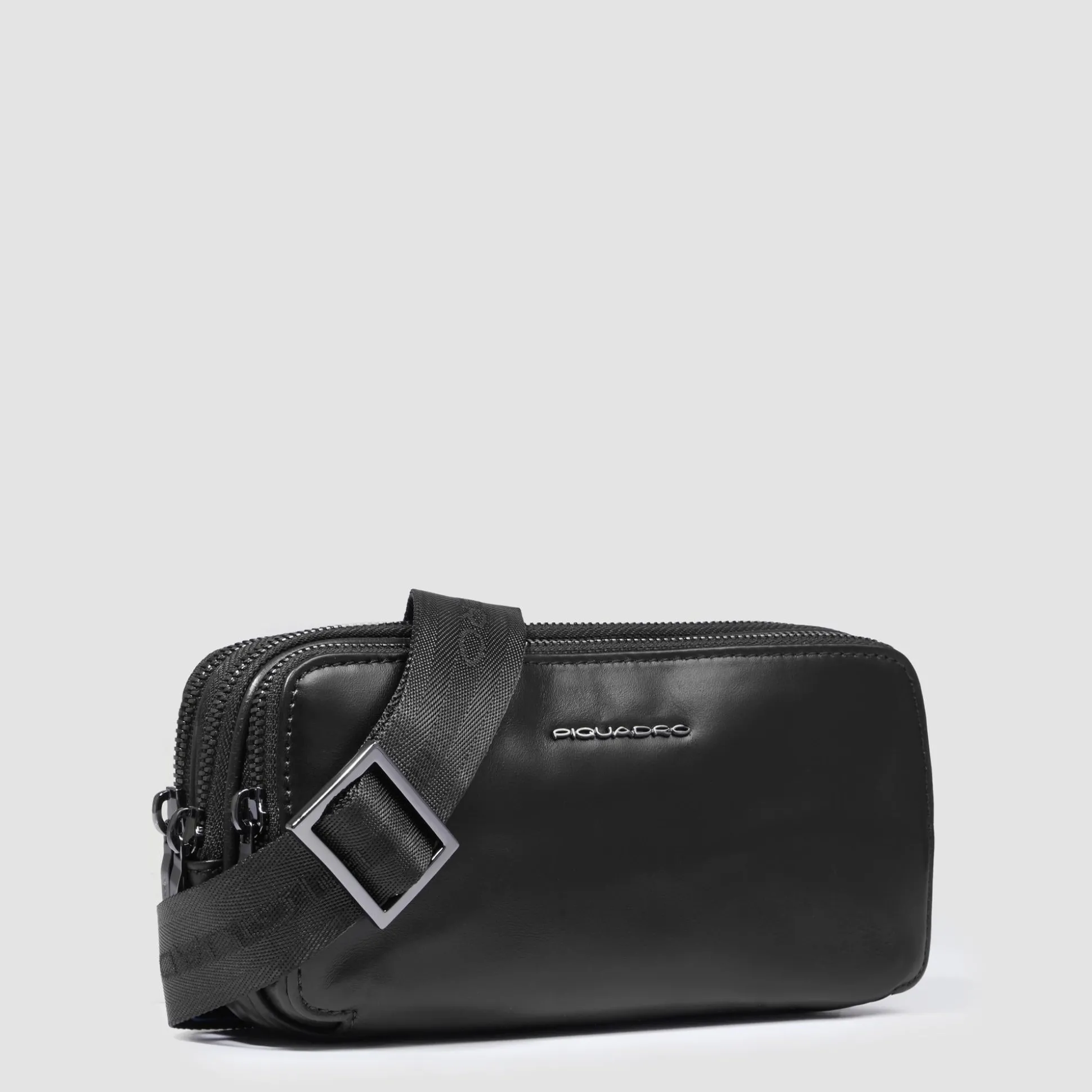 Pochette homme avec trois compartiments