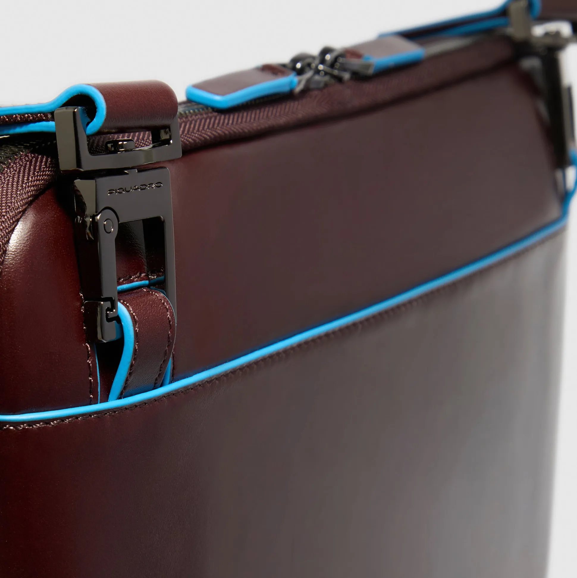 Porte bloc avec compartiment pour iPad®Pro 12,9"