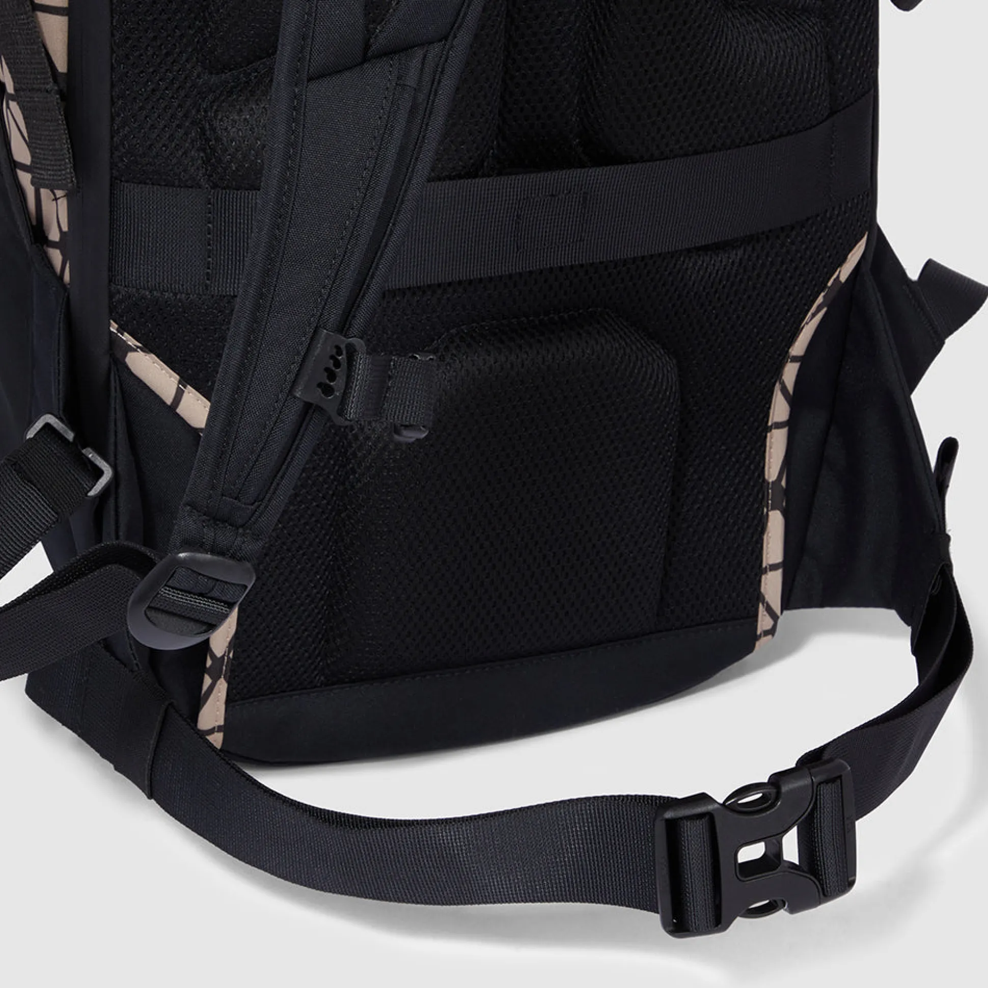 Roll-top Snowboard Backpack