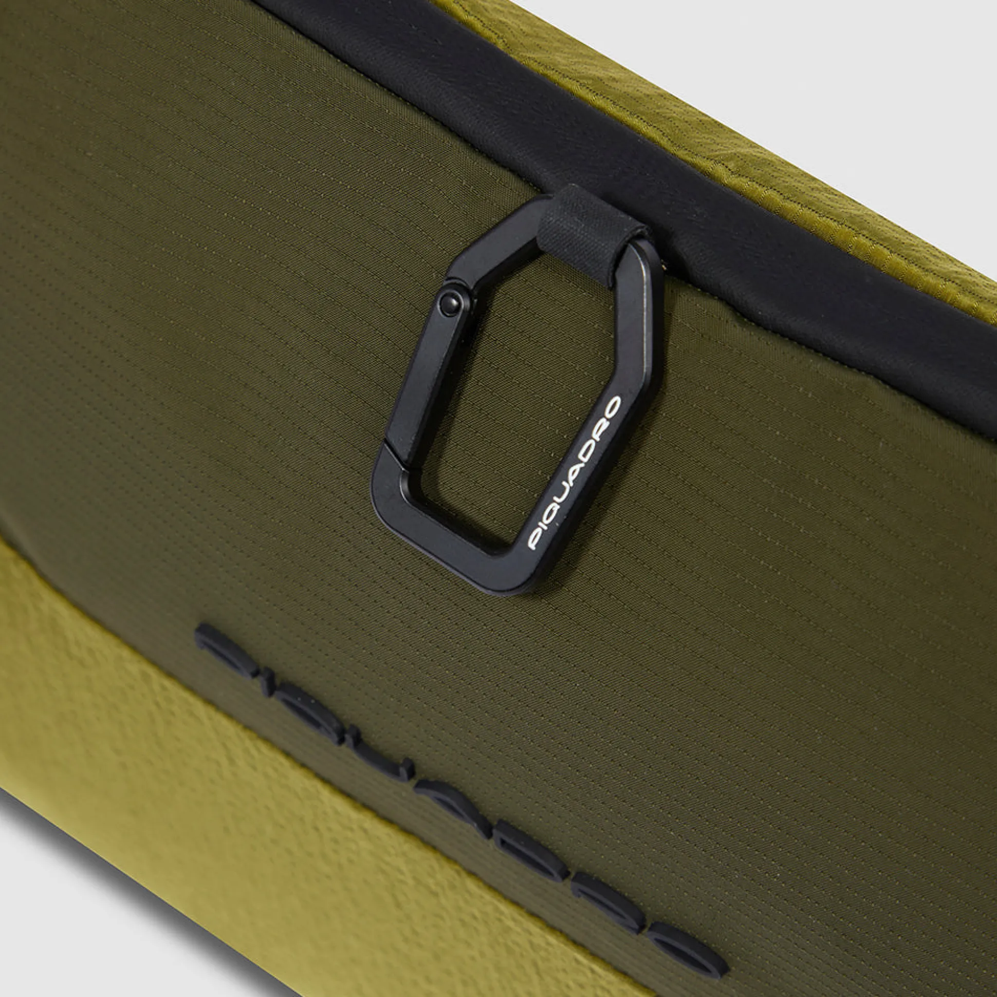 Sac à bandoulière rond moyen en tissu