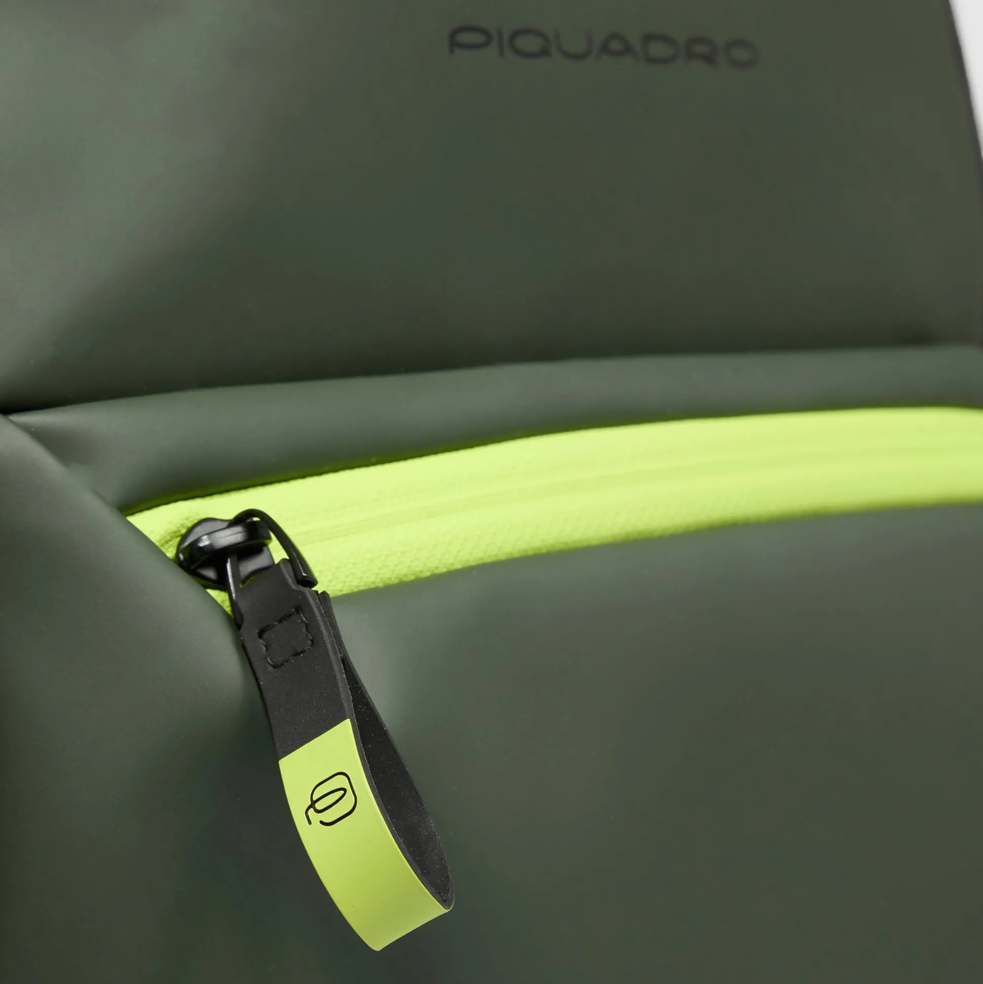 Sac à dos déperlant pour ordinateur 14"