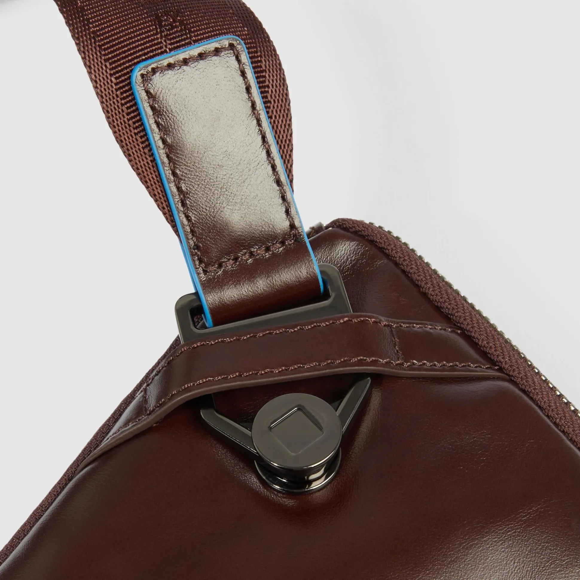 Sac banane plat extensible