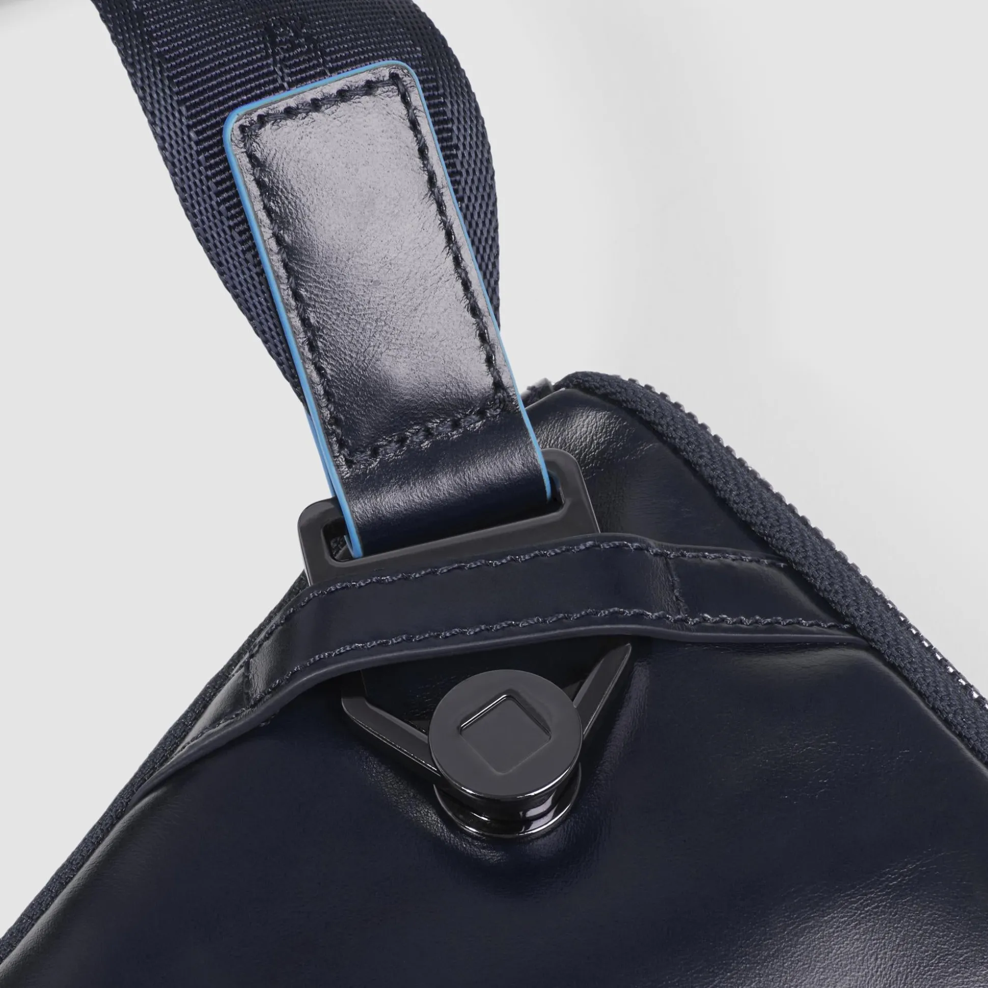 Sac banane plat extensible