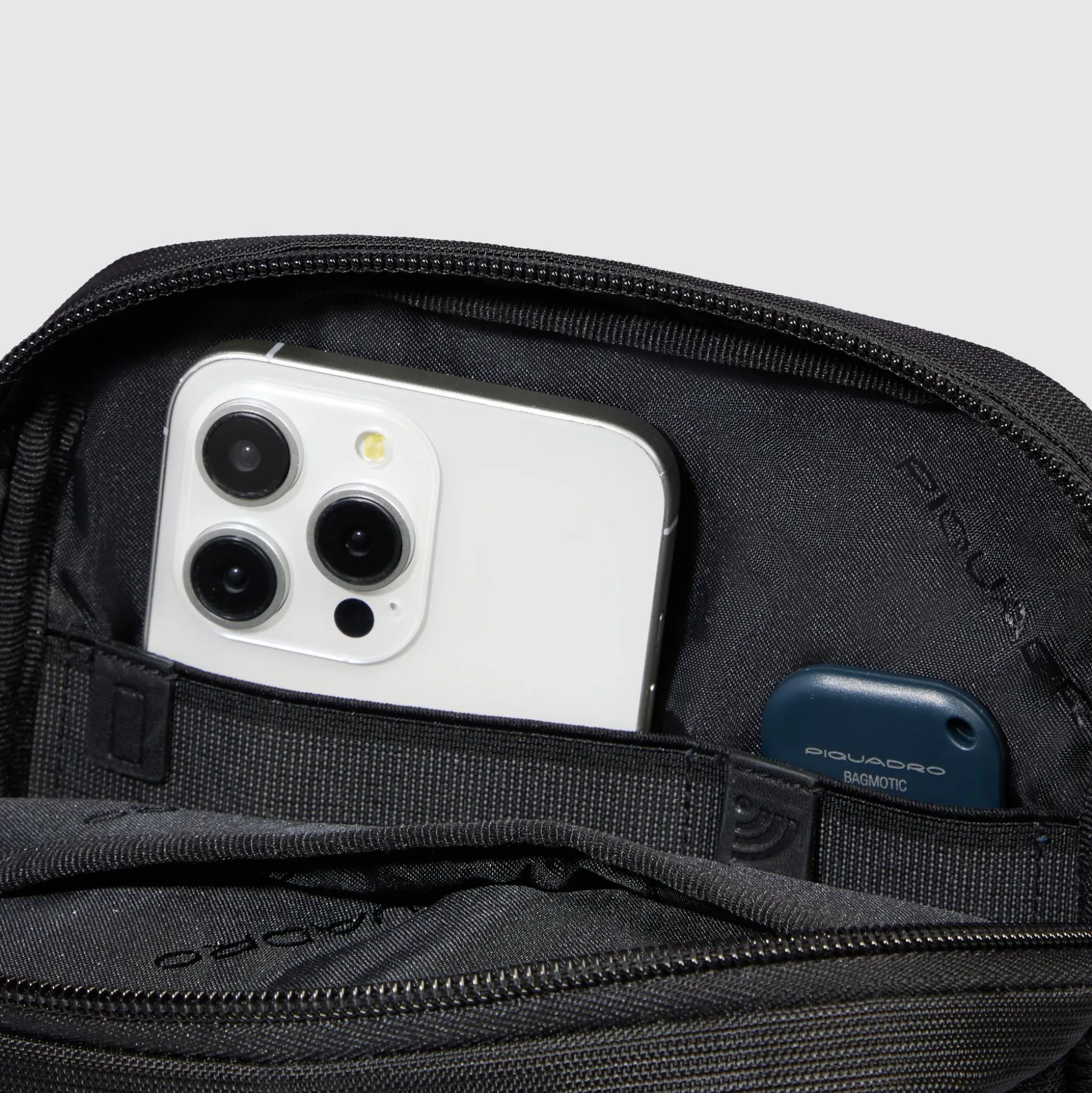 Sac bandoulière pour iPad®mini en tissu recyclé