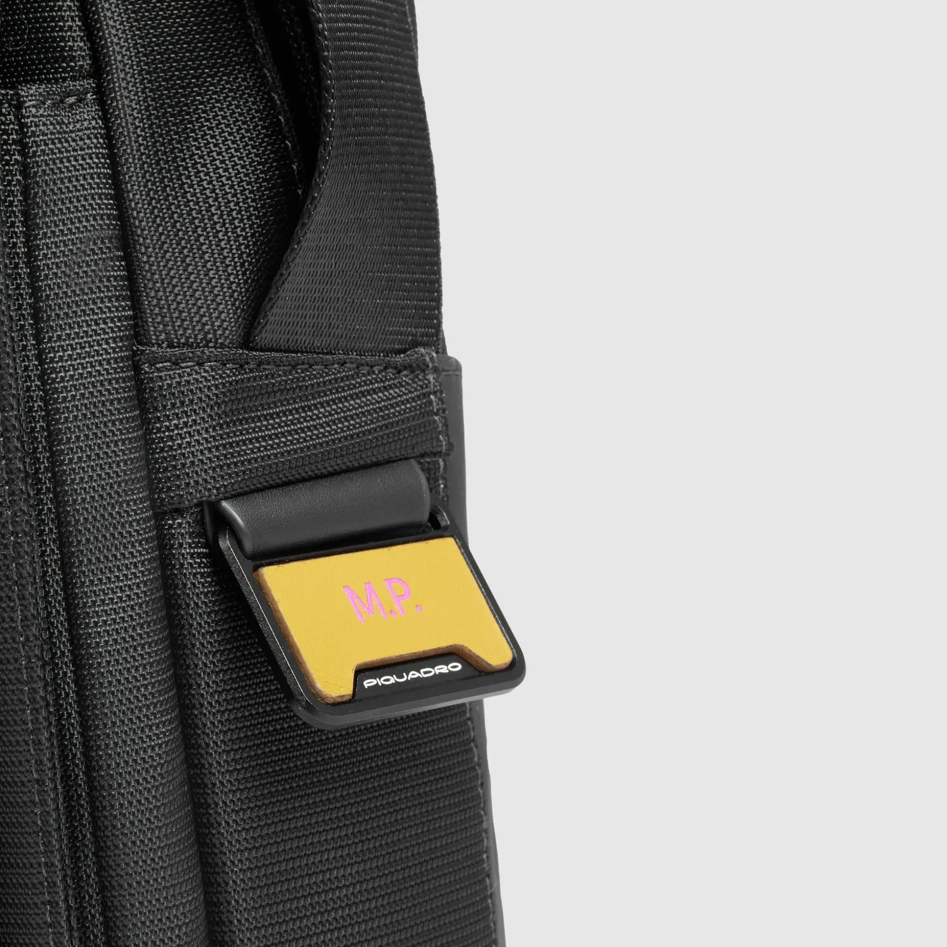 Sac coursier d'ordinateur 15,6" en tissu recyclé