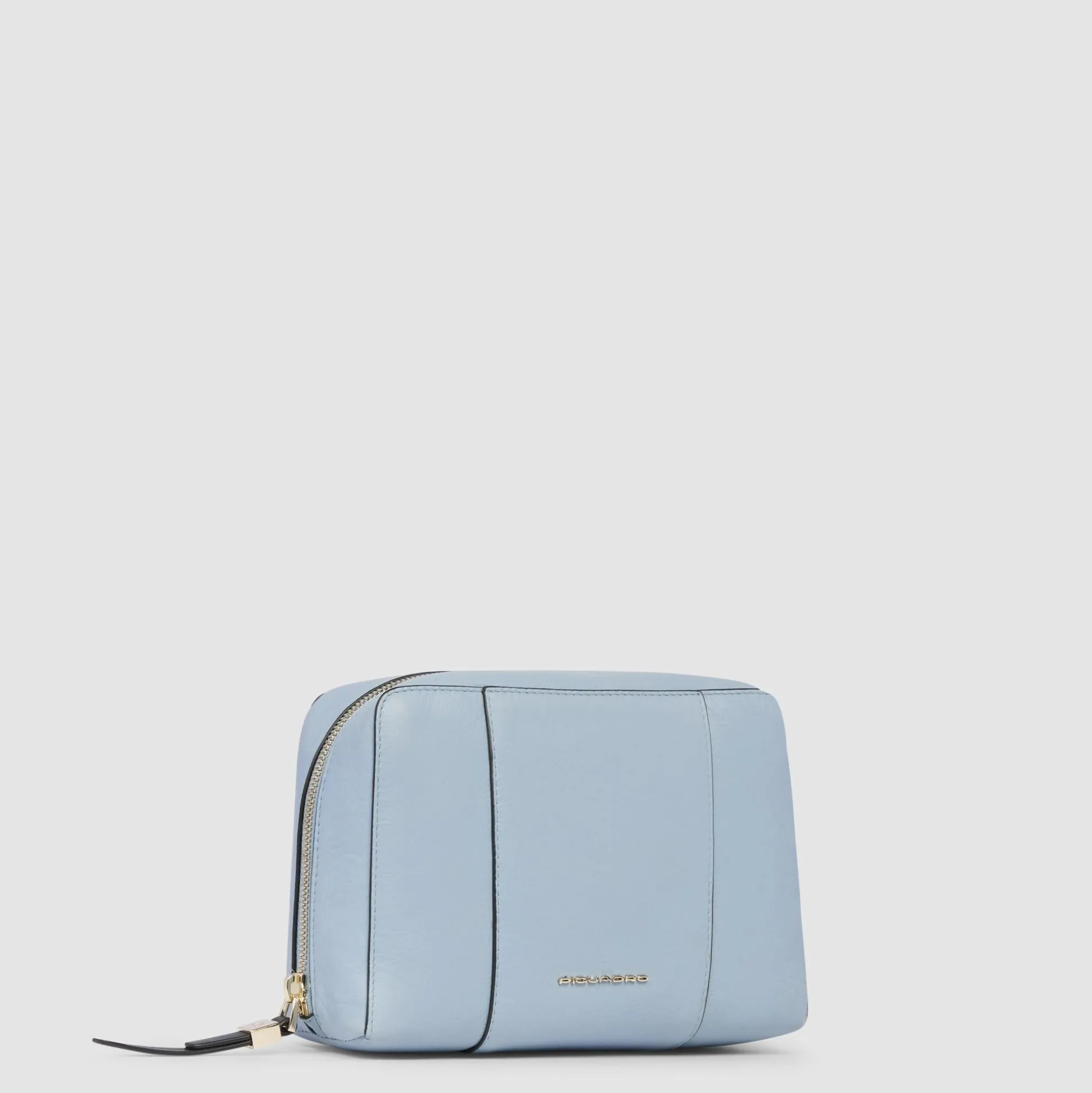 Trousse à maquillage.