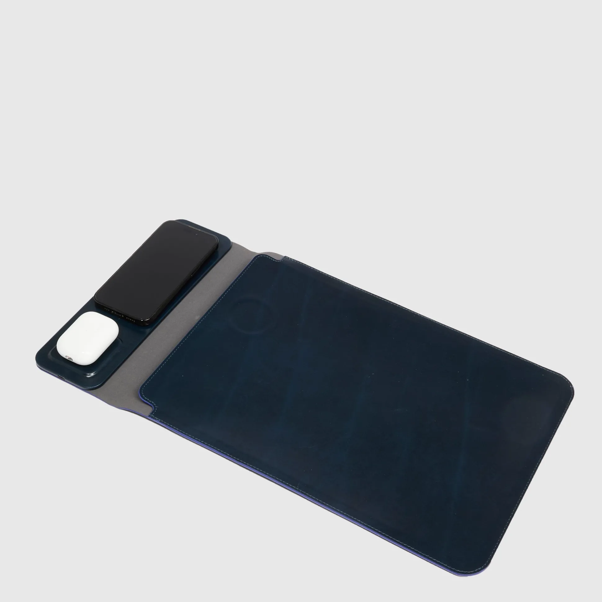 Étui pour ordinateur avec bases de charge 15W