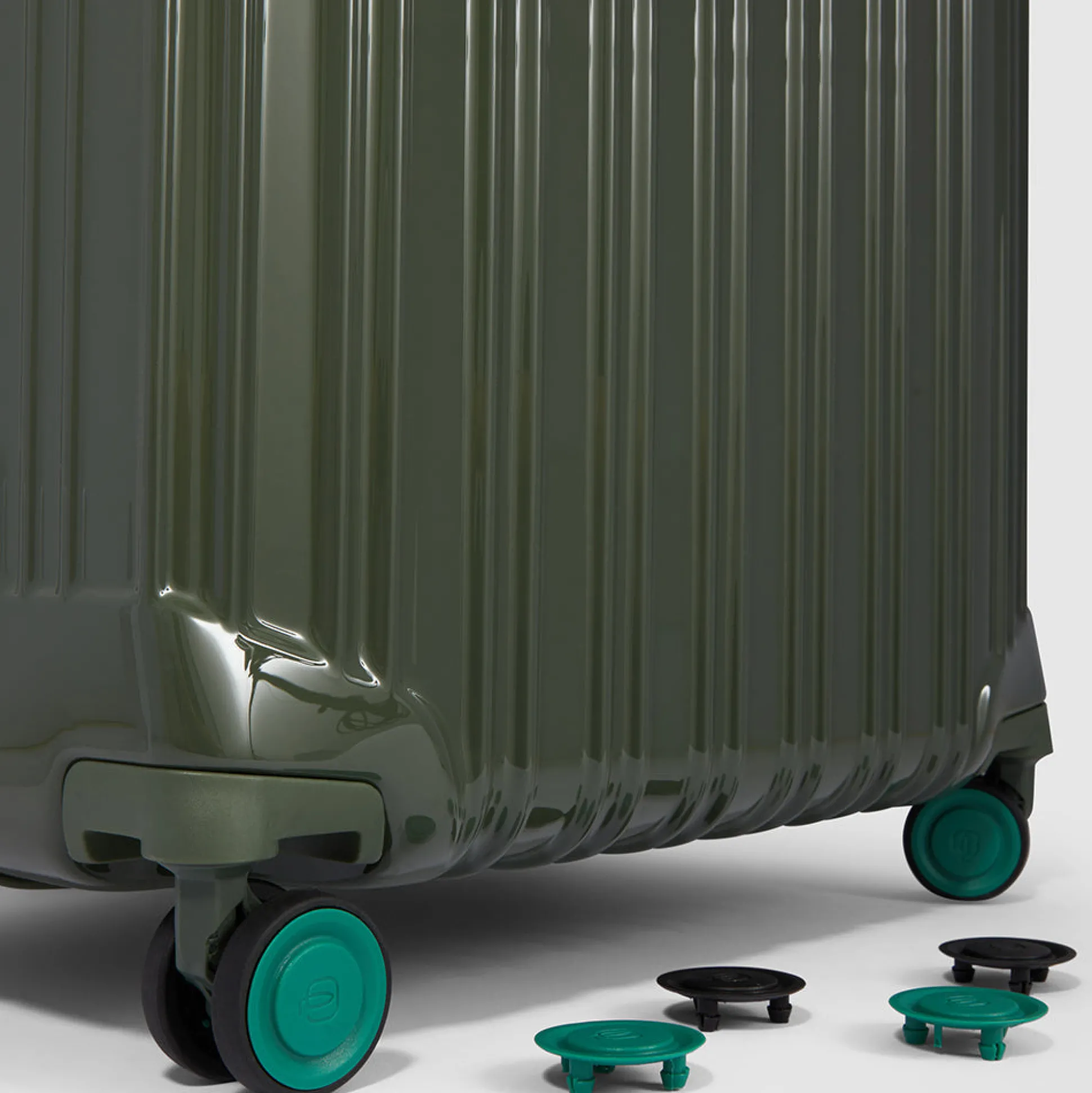 Valise trolley moyen à 4 roues expansible